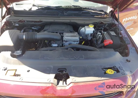 2024 Ram 1500 Laramie 4X4 5'7 Box из США, поврежденный, VIN 1C6SRFJT7RN165612